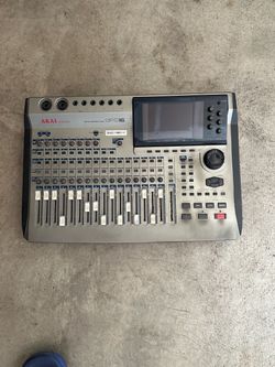 Akai Professional DPS16 Digital Personal Studio