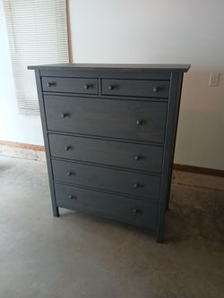 IKEA Hemnes 6 Drawer Dresser (Gray/Brown) Good Condition ! $175  No Holds .