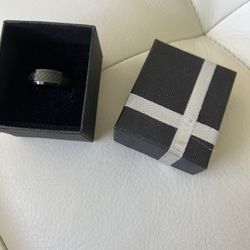 Tungsten Carbide Hammered Ring- Black w/ Men Ring size: 8mm. Like new. Home pick up. 