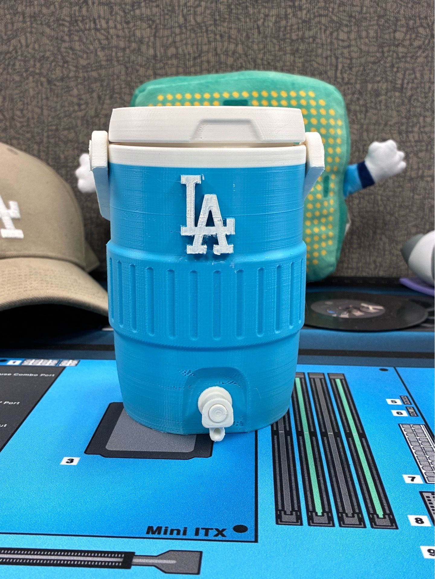 DODGER WATER COOLER KOOZIE