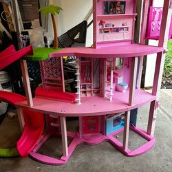 Barbie Dream House