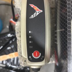Chevy Corvette Battery Charger C7-C8