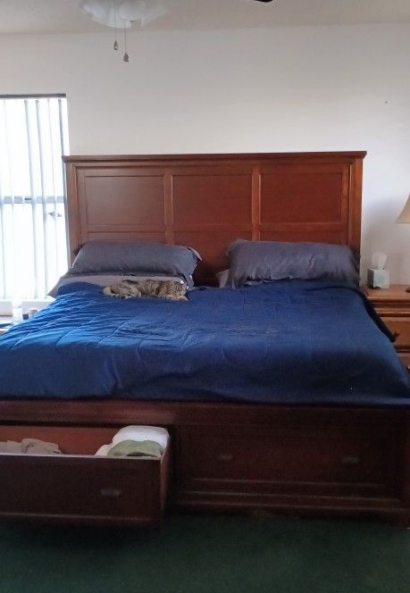 Cal King Bed