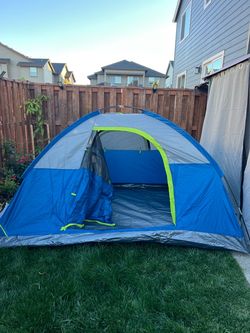 Tent ⛺️ 3-4 person
