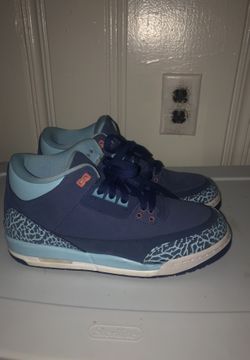 Jordan 3s Boys Size 7