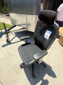 Lotrell office chair