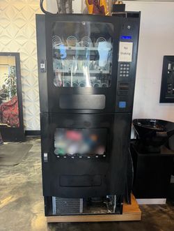 Snacks And Drink Combo Vending Machine 