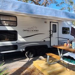 Rv Trailer 26 Ft. 2001 Cabana by Keystone Cabana