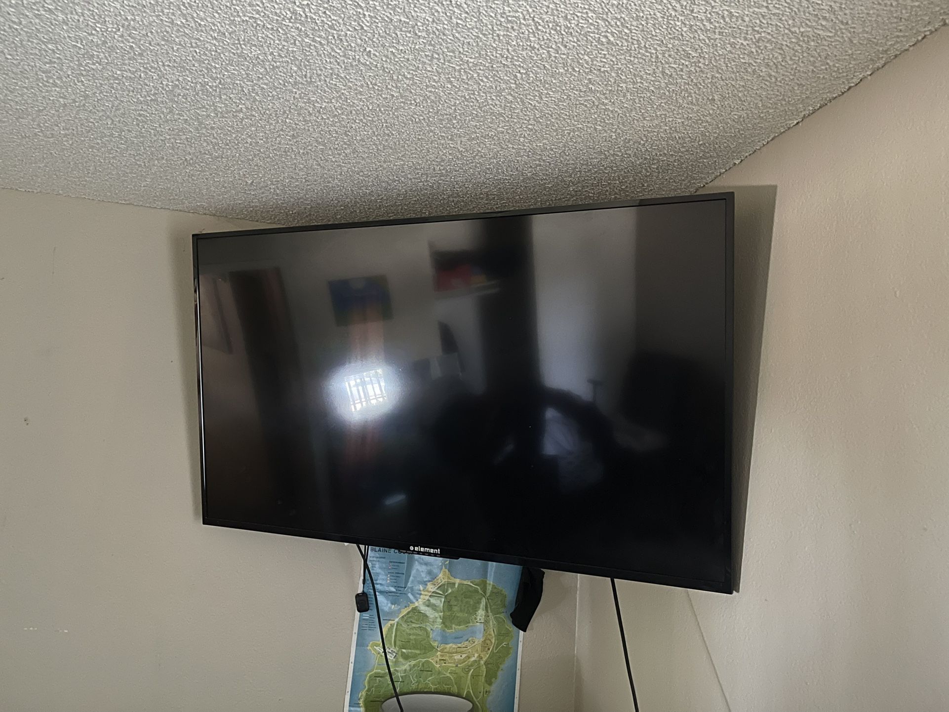 55-60 Inch TV