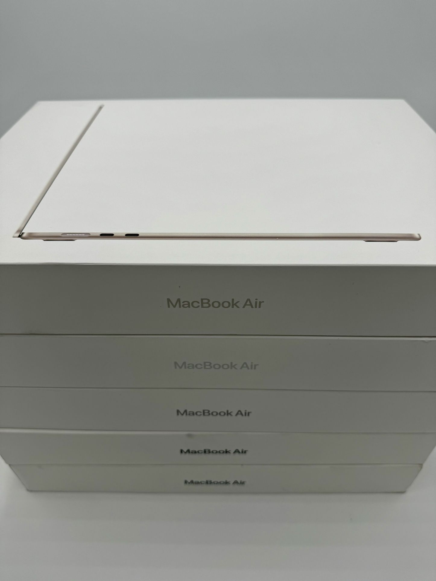 MacBook Air M3 15” 