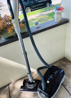 Kenmore Progressive Vacuum