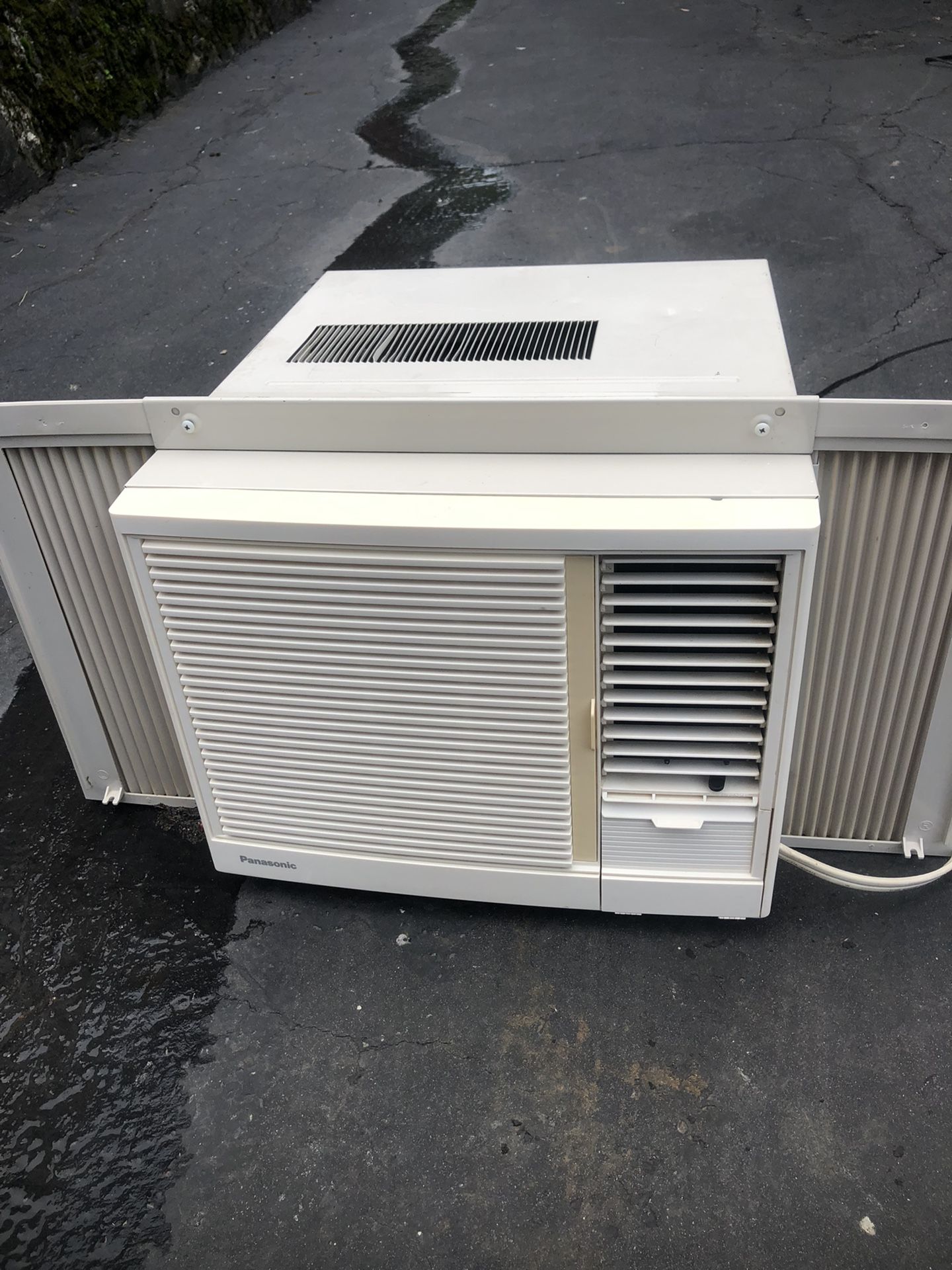Very Good Condition Panasonic Air Conditioner