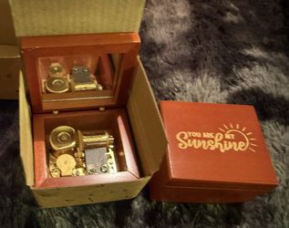New Wood Music Box, That Plays You Are My  Sunshine $10.