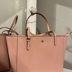 Tory burch purse 
