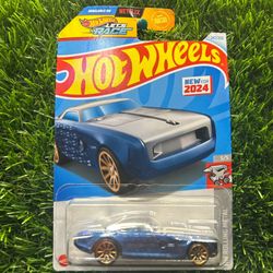 Hot Wheels 2024 blue and gold car #retrocar