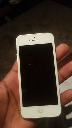 Iphone 5 FOR PARTS
