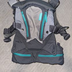 Infantino Baby Carrier 