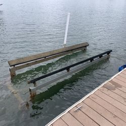 Used Boat Lift - Lake Tapps