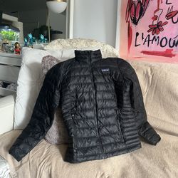 Patagonia Women’s Light Down Jacket 