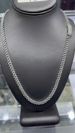 Natural 💎 White Gold Cuban