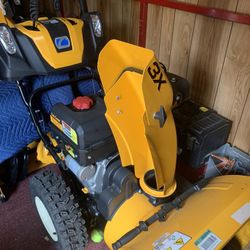 Cub cadet 3 x 26 snow blower