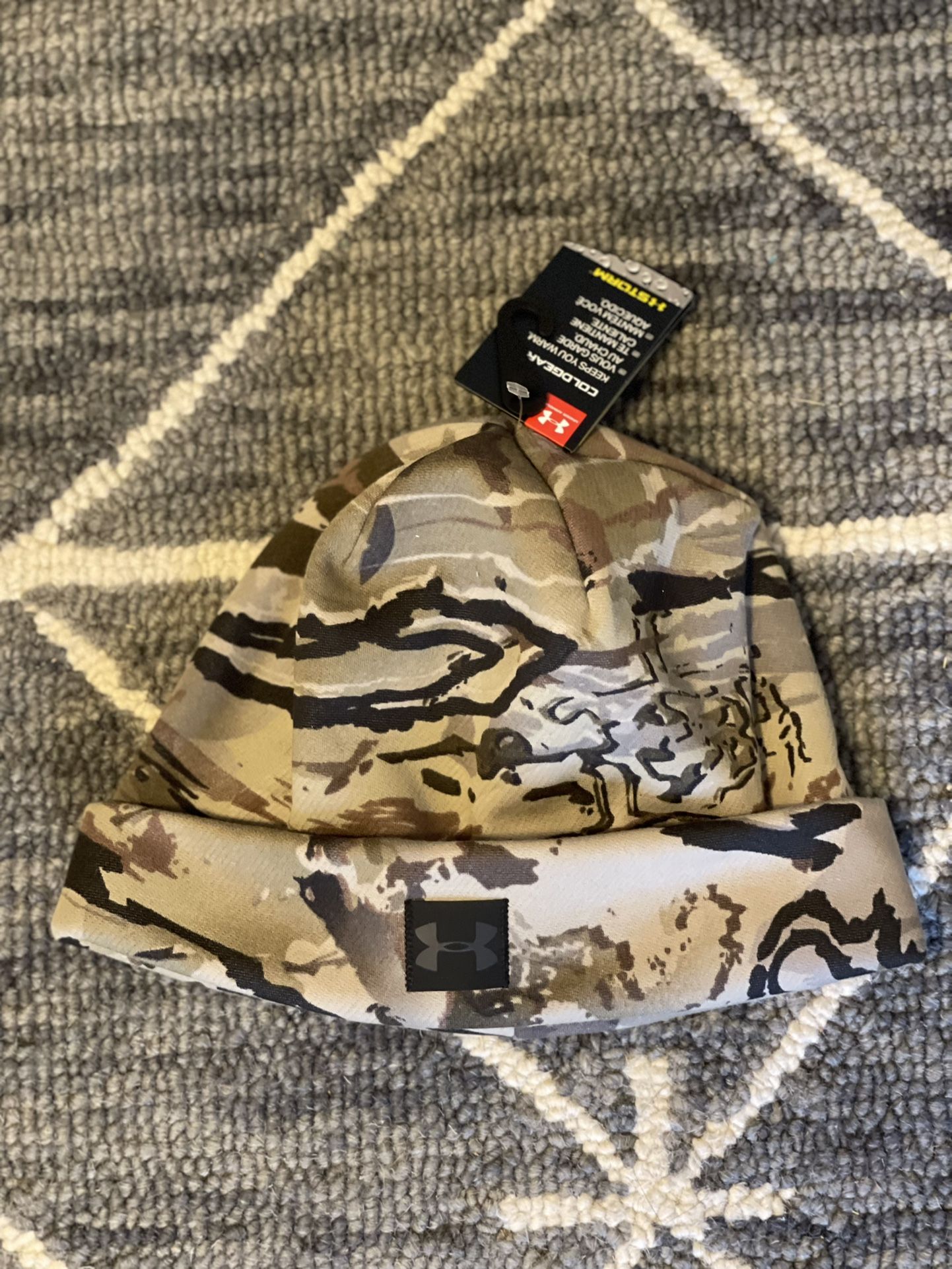 Under Armour ColdGear Storm Mens Camo Beanie Hunting Outdoor Hat 1343193-999 