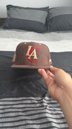 Mitchell & Ness LA Clippers Brown Fitted Hat 7 1/4