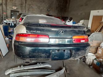 AUTO BODY WORK AND PAINT ZOOM ZOOM