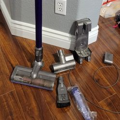 Dyson DC59 Vacuum Stick With Accessories 