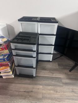 Rolling 4drawer storage towers