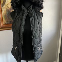 Puffer Vest Size Small Make Offer