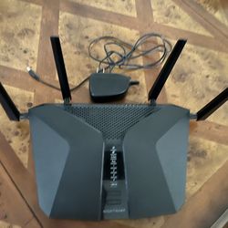 NETGEAR - Nighthawk AX5200 Wi-Fi 6 Router 