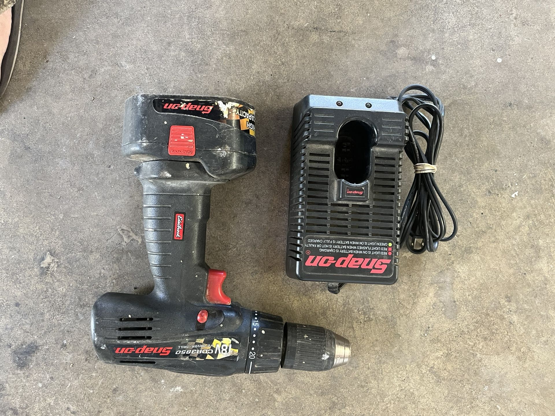 Snap On Cordless Drill With Charger