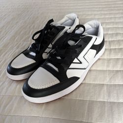 Men’s Size 9 Vans