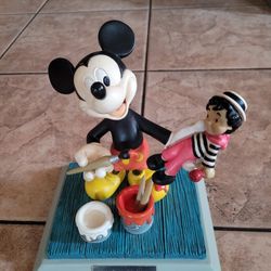 MICKEY MOUSE STATUE, 23 YEARS OLD & ARTIST SIGNED