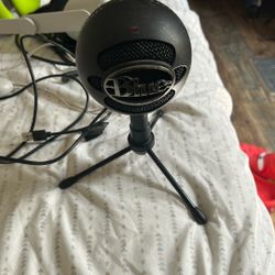 Blue Snowball Microphone 
