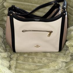 EUC Beautiful Coach Bag-3 Tone, 3 Compartments, Leather 