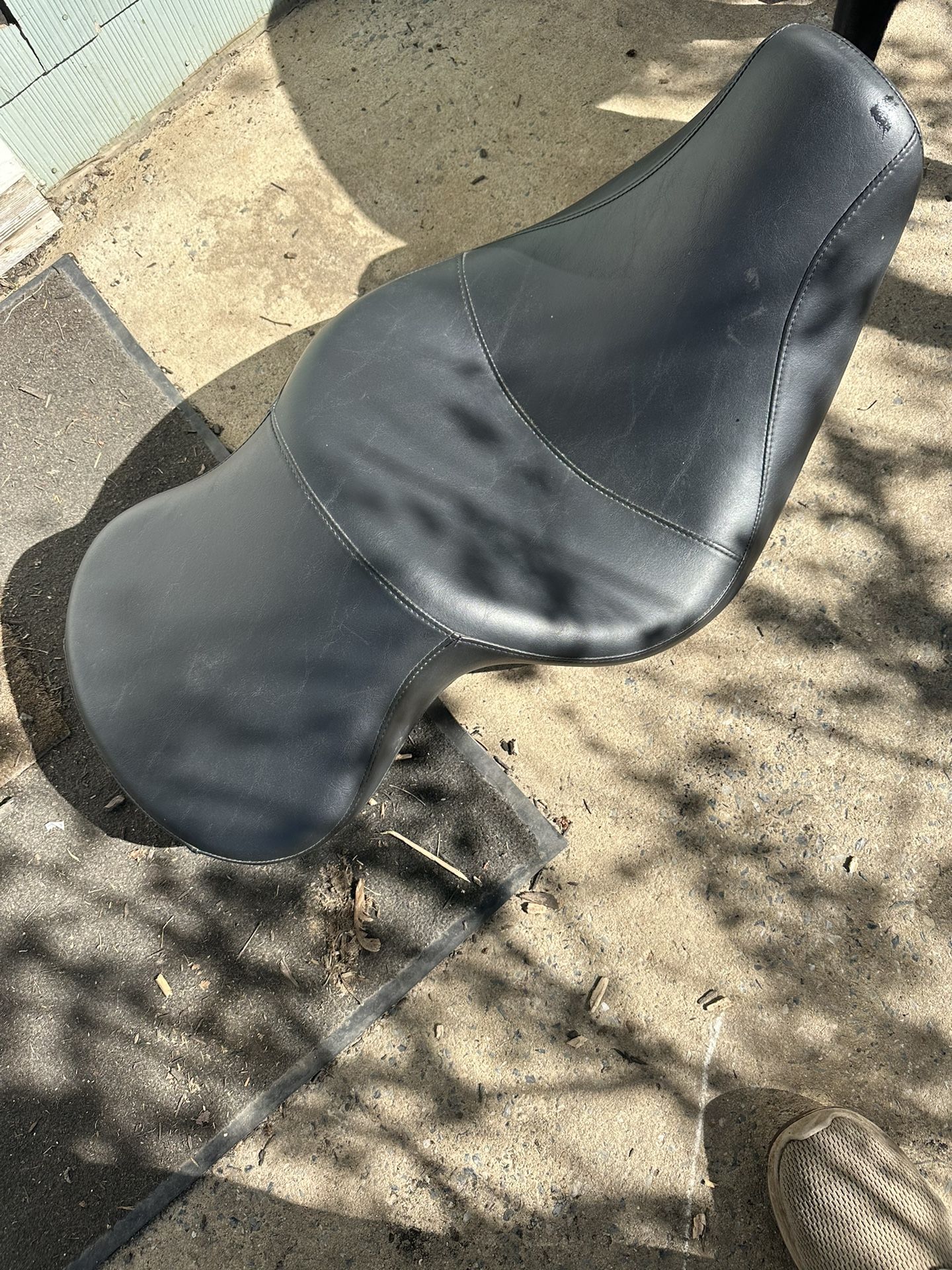 Harley Seat
