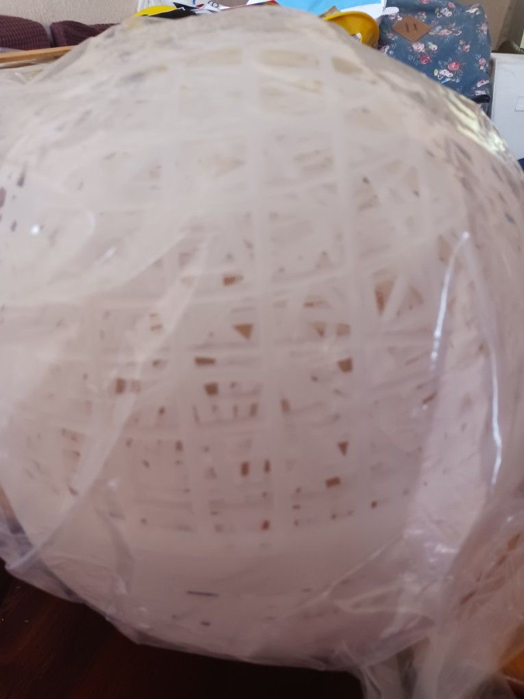 Chicken/Rabbit/Guinea Pig Exercise Balls (3)