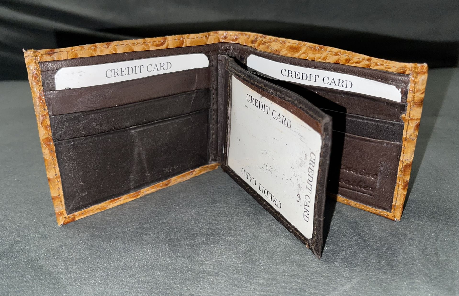 New AFONIA Luxurious Brown Embossed Leather Wallet