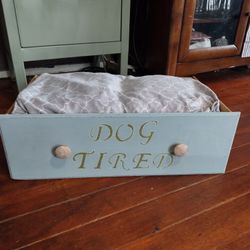 Dog Tired Dog bed 