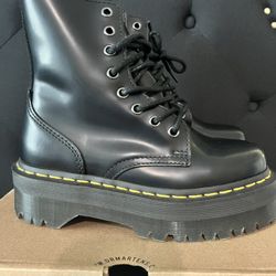 Dr Martens Jadon Boots 