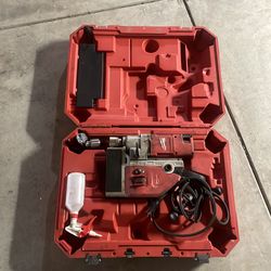 Milwaukee magnetic drill