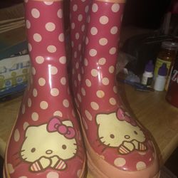 Hello Kitty Rain Boots  Size 11/12 Steel Shank