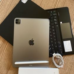 iPad Pro 11” (M2 chip / 2022 model) 4th Generation 128GB with keyboard case and stylus pen