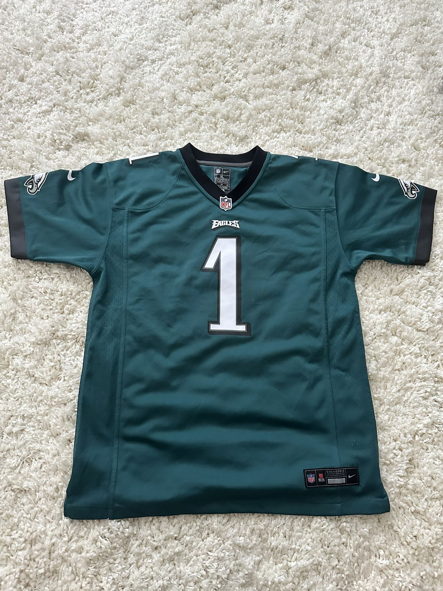 Jalen Hurts jersey
