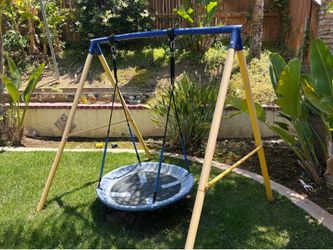 Swing - good condition