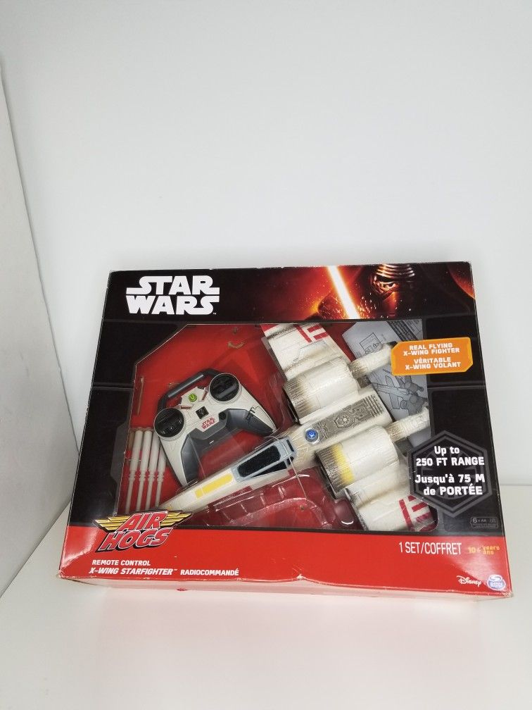 Disney Star Wars Starfighter Air Hogs Real Flying X-Wing Fighter Remote Control