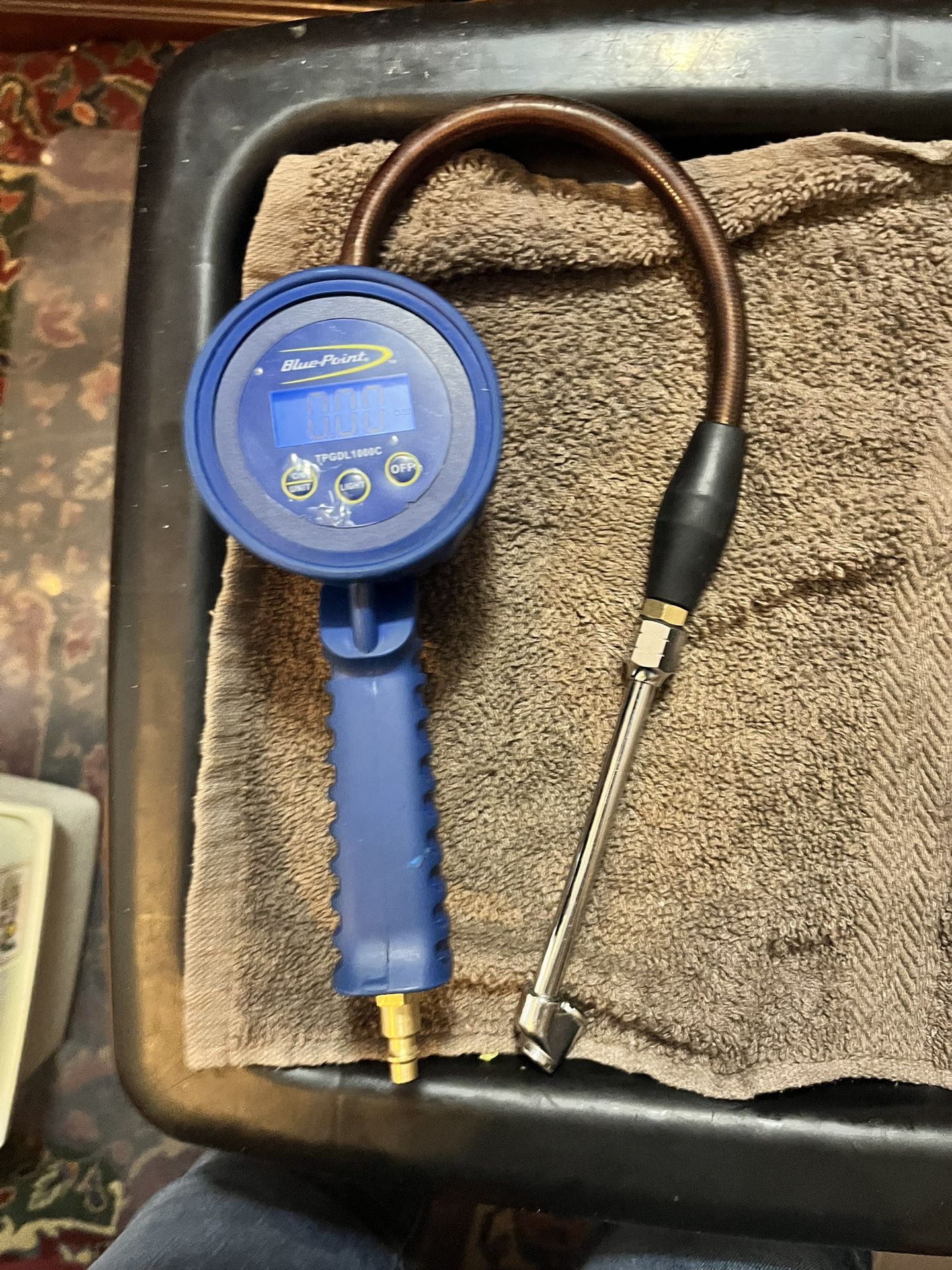 Blue Point Tire Inflator