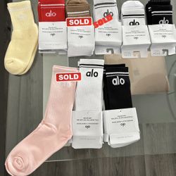 ALO SOCKS $5 EACH‼️